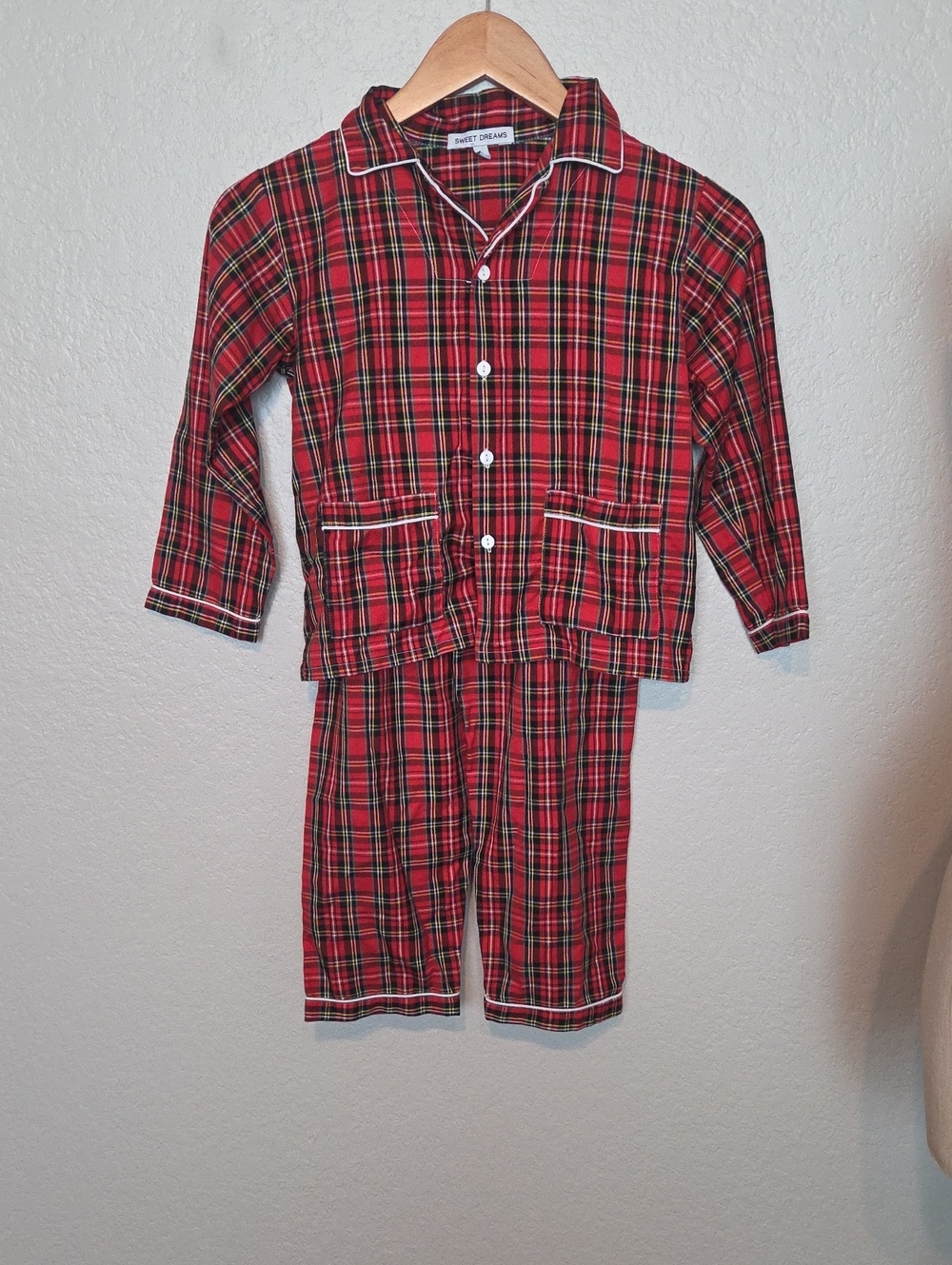 Sweet Dreams Red and Green Plaid Kids Pajama Set with White Piping   Sz 7